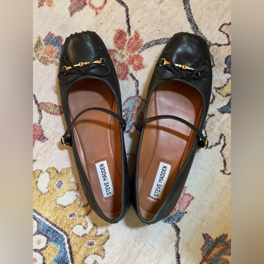Steve Madden ballet flats